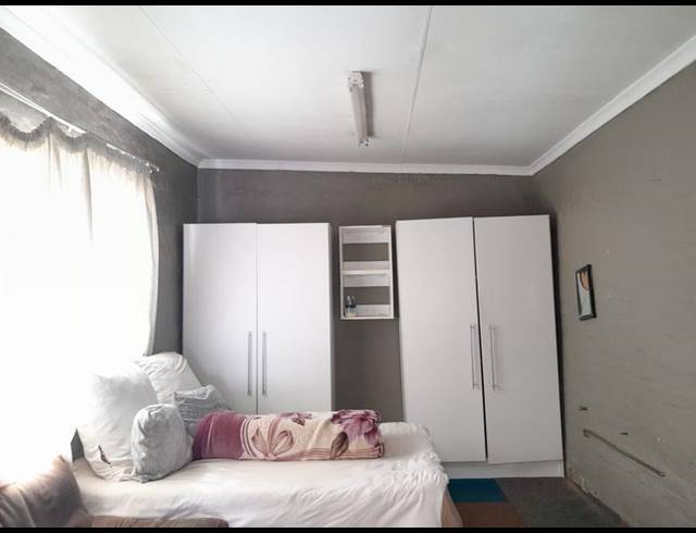 11 BEDROOM HOUSE FOR SALE IN BRIXTON